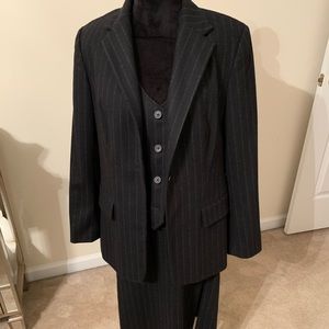 Banana Republic 3 piece suit